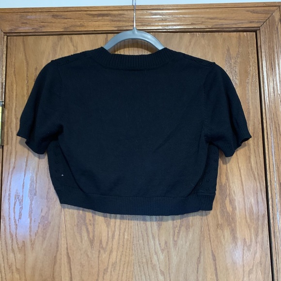 Xtraordinary Short Sleeve Cardigan Sweater - Picture 3 of 4